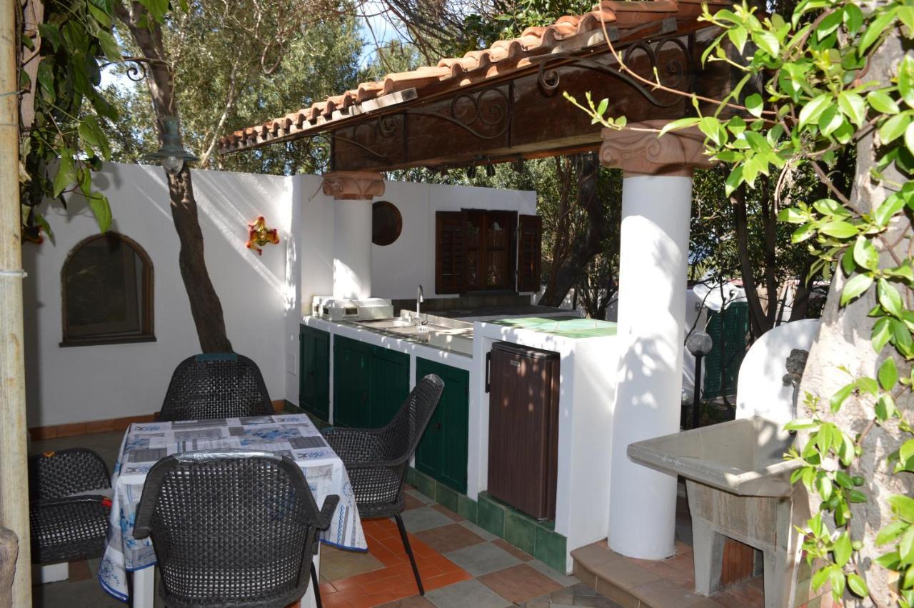B&B Il Giardino Segreto Στρόμπολι Εξωτερικό φωτογραφία